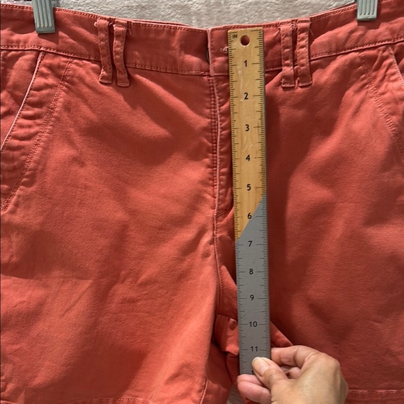 GLORIA VANDERBILT Women's Coral Bermuda Shorts LIKE NEW ! - Picture 12 of 13